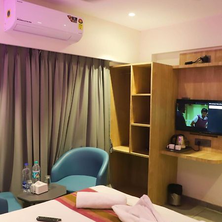 Hotel Aura Inn Airoli ,Digha 纳威孟买 外观 照片