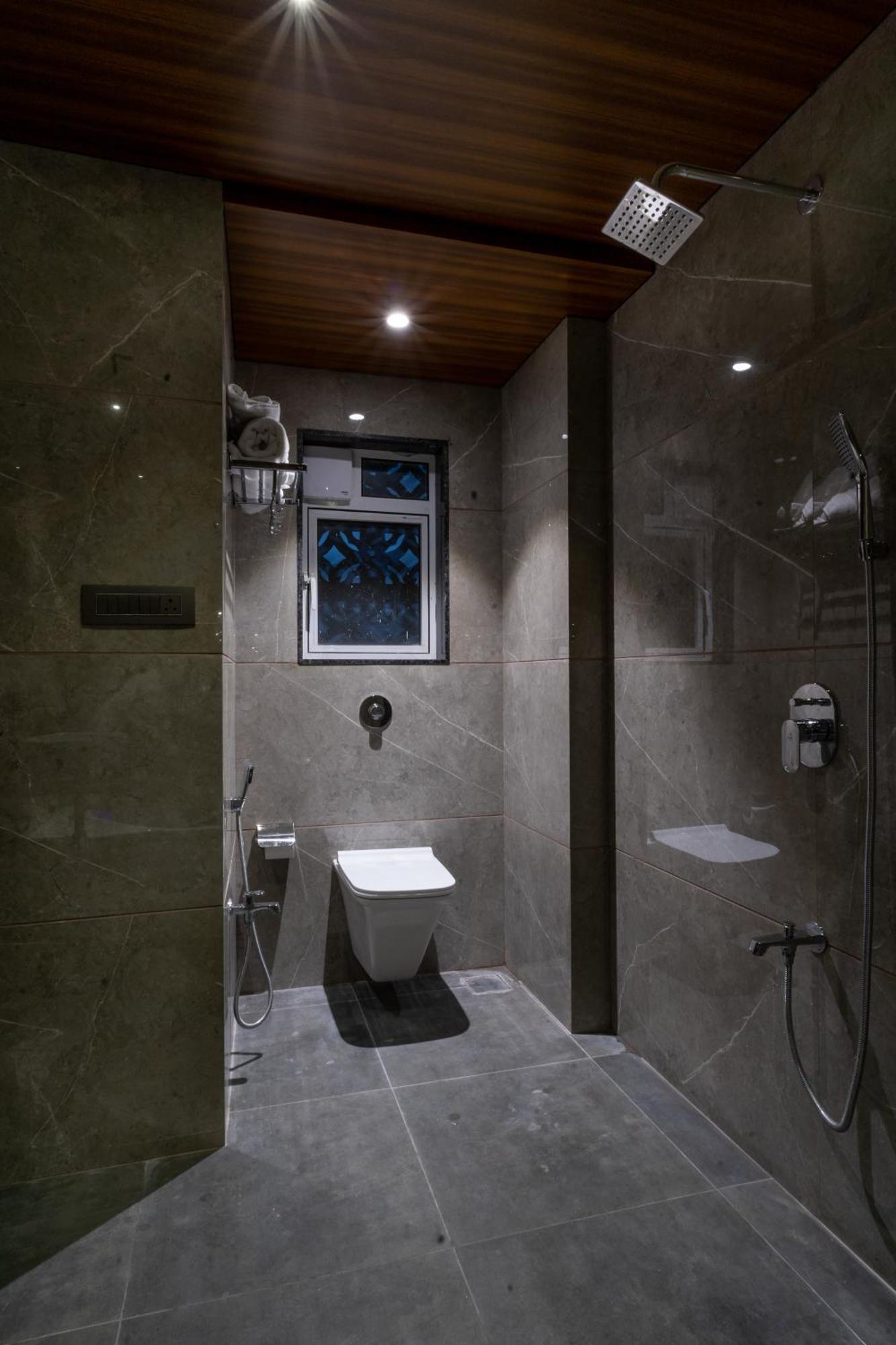 Hotel Aura Inn Airoli ,Digha 纳威孟买 外观 照片