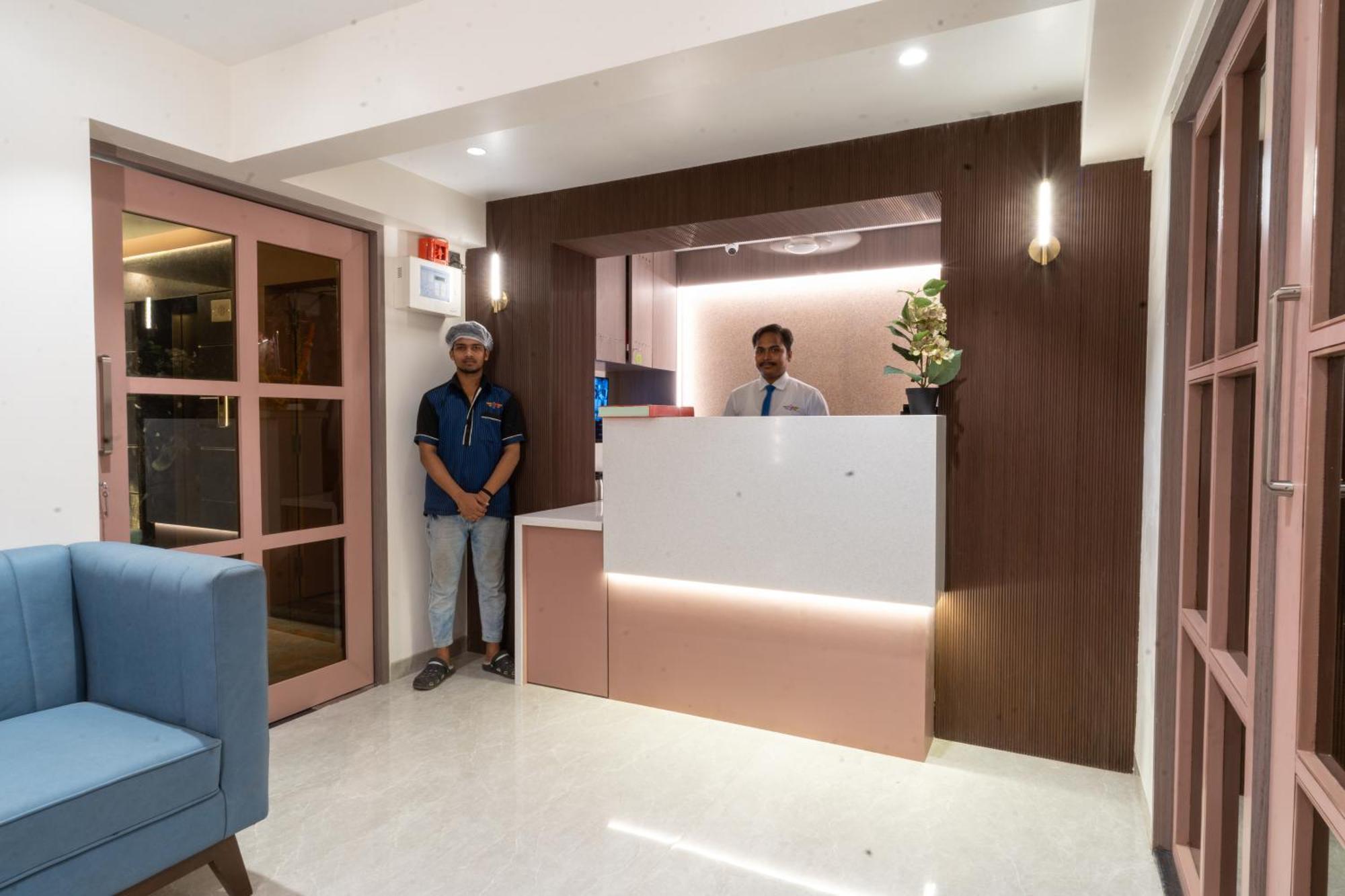 Hotel Aura Inn Airoli ,Digha 纳威孟买 外观 照片