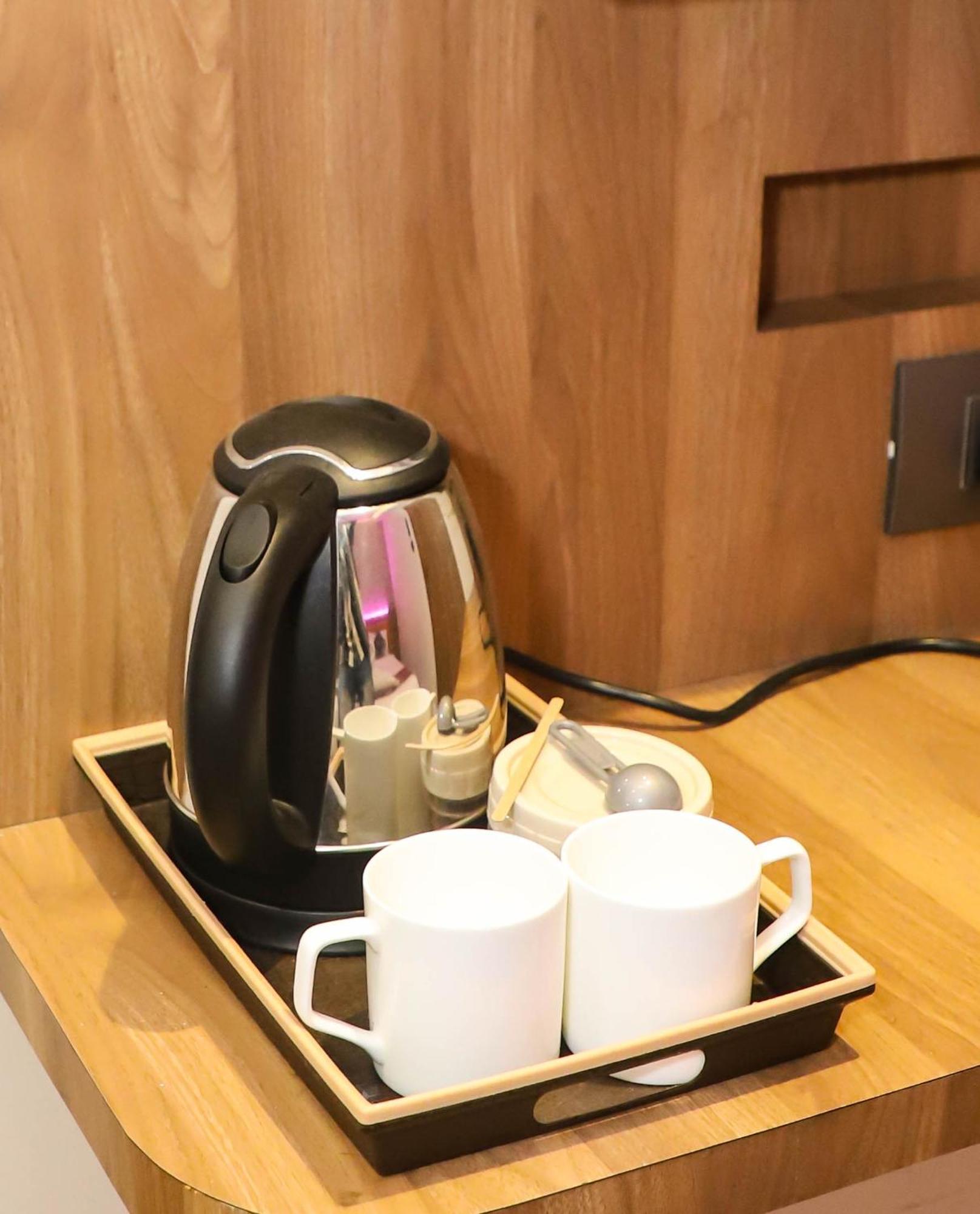 Hotel Aura Inn Airoli ,Digha 纳威孟买 外观 照片