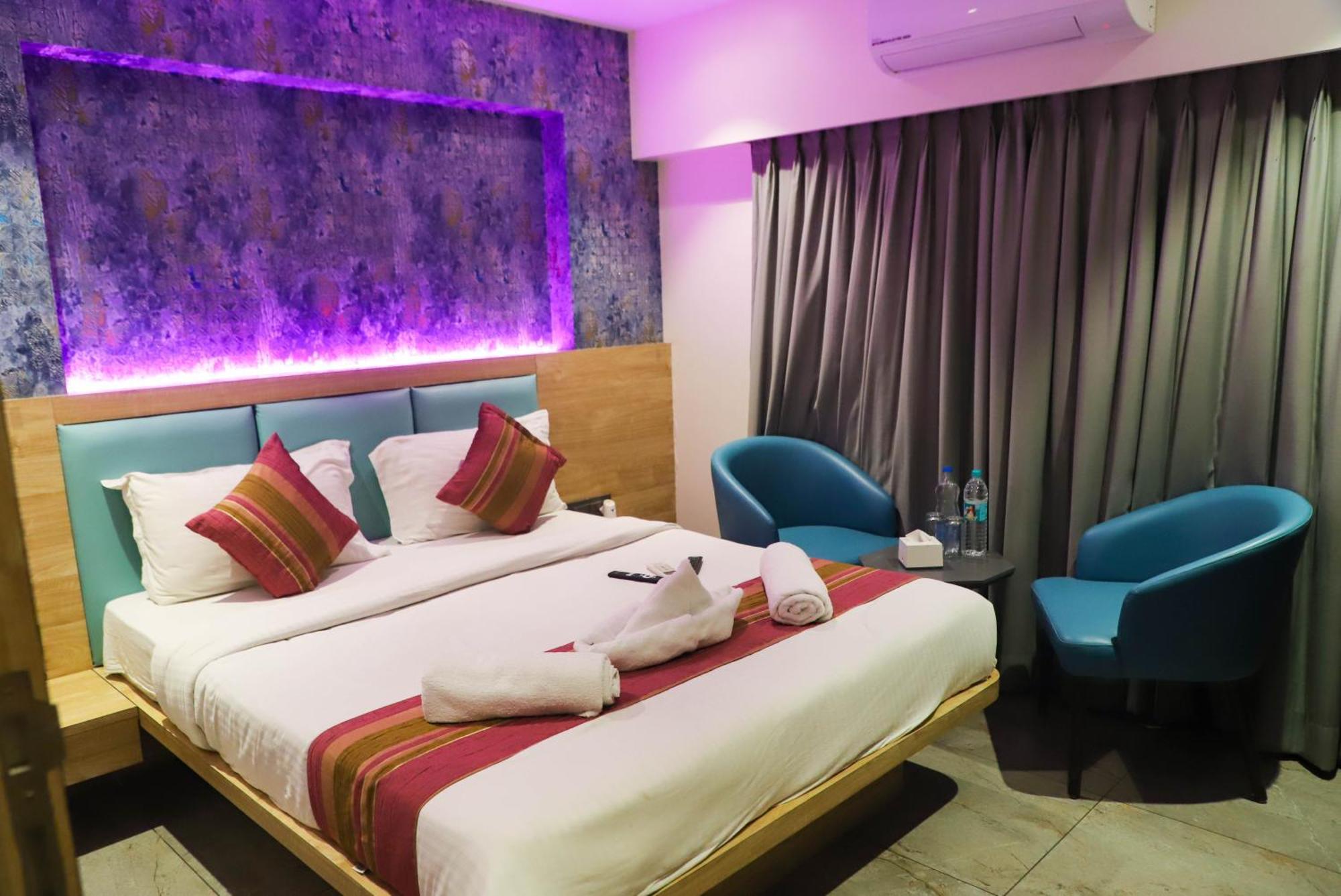 Hotel Aura Inn Airoli ,Digha 纳威孟买 外观 照片